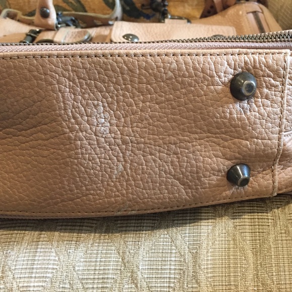 BETSEY JOHNSON 90’S VINTAGE PEPPLE GRAIN SATCHEL. - Picture 8 of 8